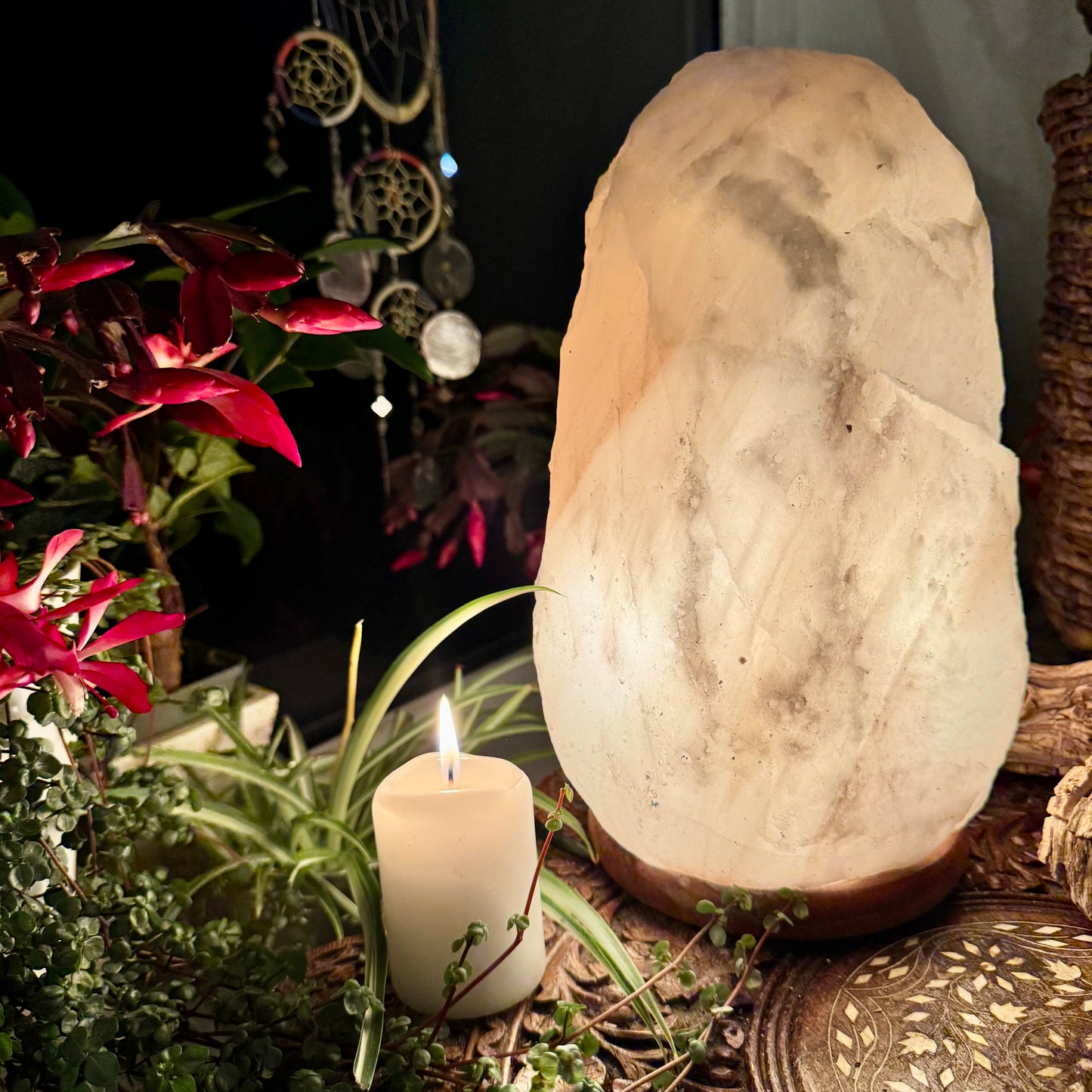 Large White Himalayan Salt Lamp