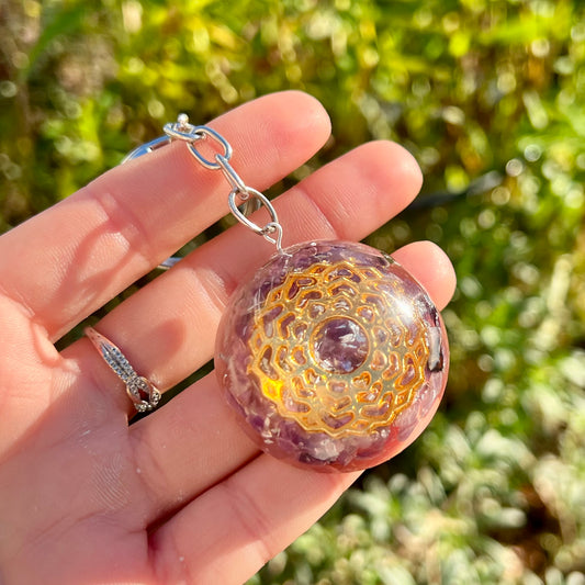 Orgonite Power Keyring - Amethyst Mandala Hearts