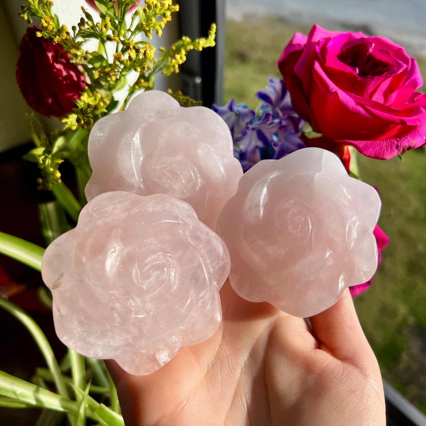 Large Rose Quartz Roses