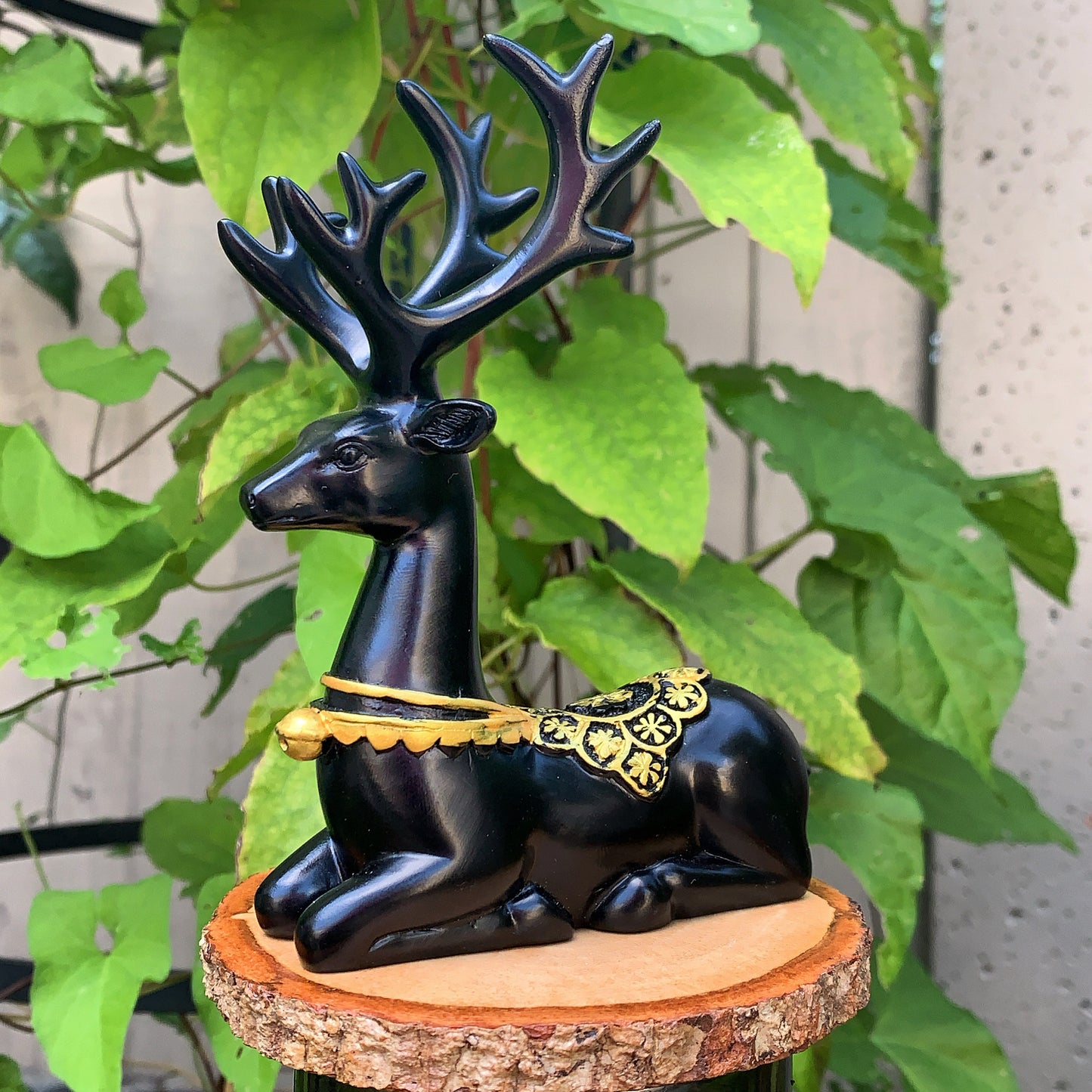 Black Deer Crystal Sphere