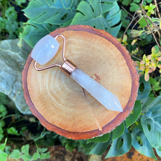 Mini Clear Quartz Face Roller