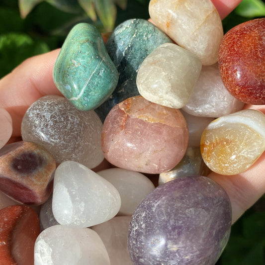 Handful of Mixed Tumblestones