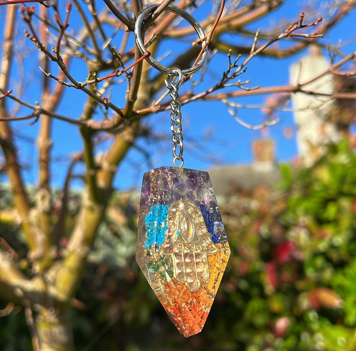 Orgonite Power Keyring - Chakra Hamsa Hand