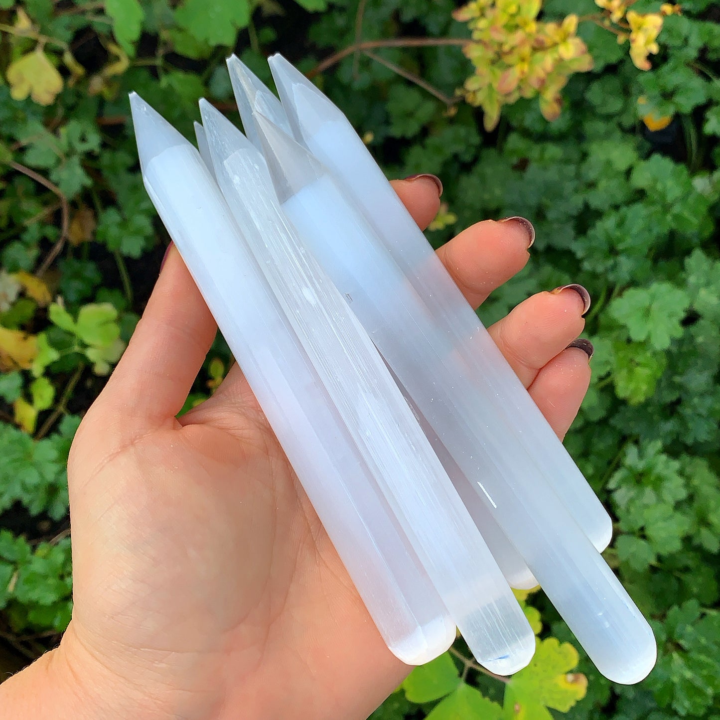 Round Point Selenite Stilo Wand