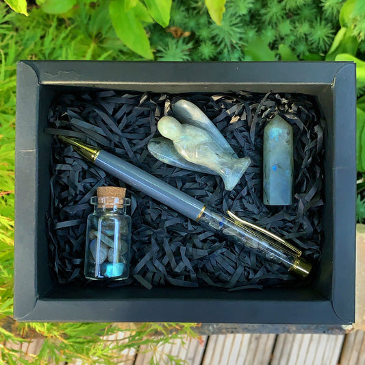 Labradorite Gift Box - Strength