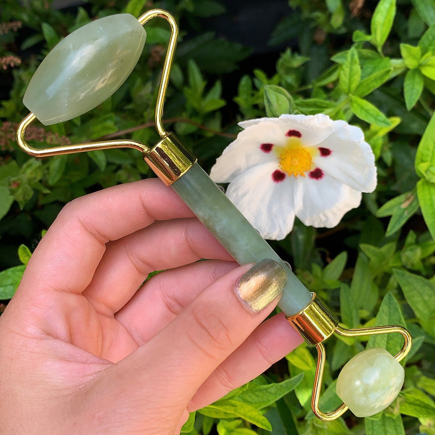 Jade Crystal Face Roller
