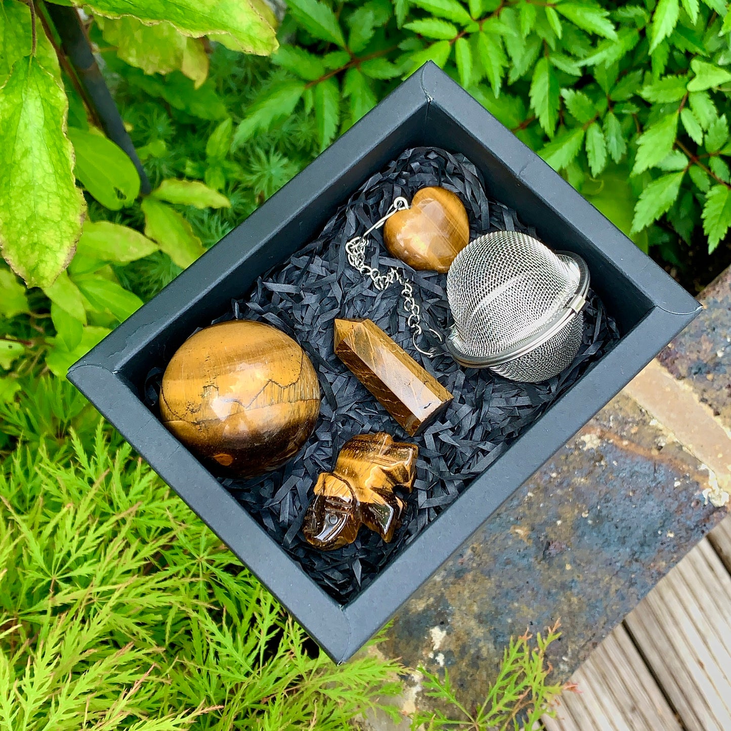 Tiger Eye Gift Box - Grounding