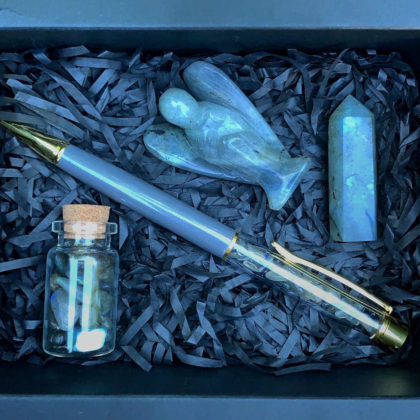 Labradorite Gift Box - Strength
