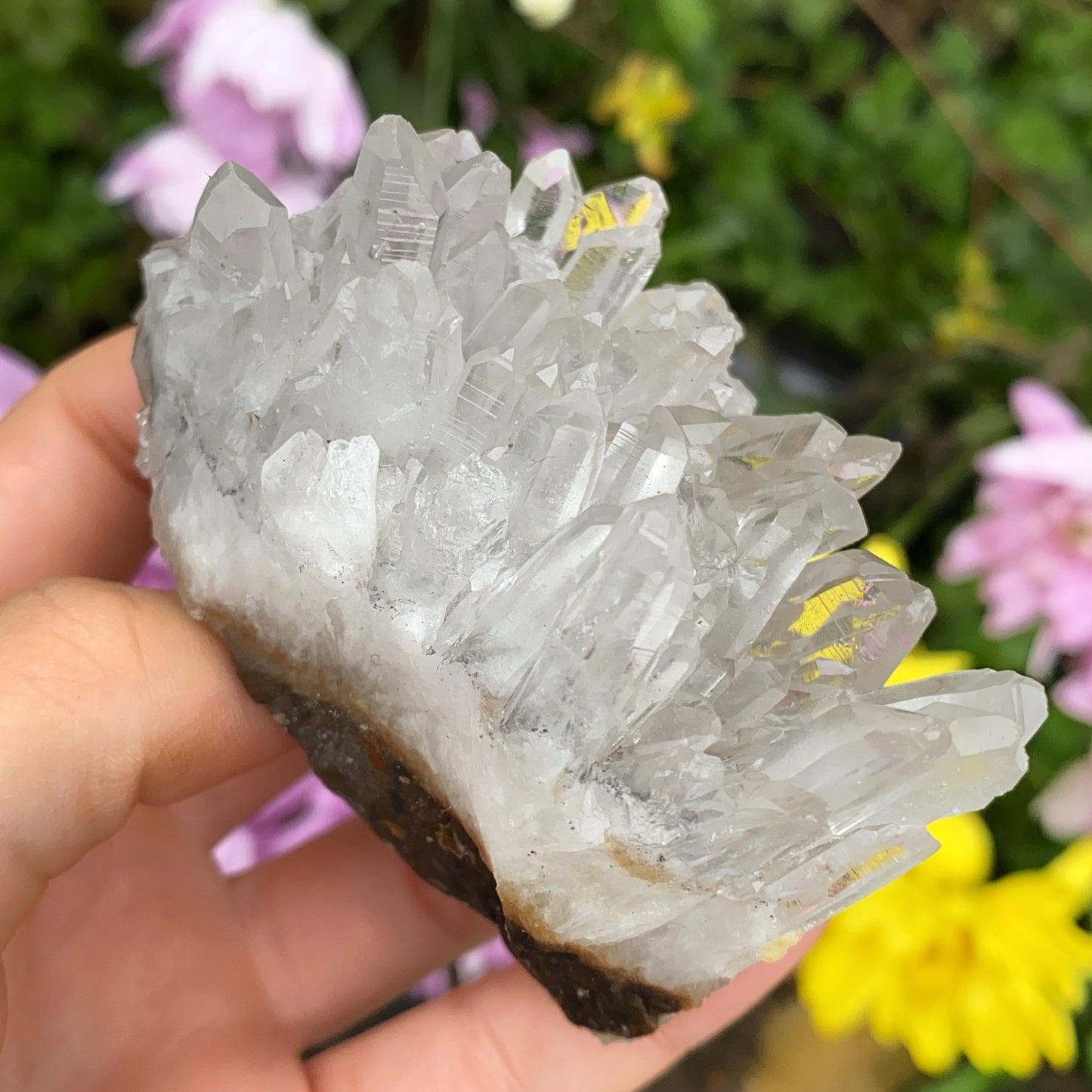Crystal Clear Quartz Cluster - 142g
