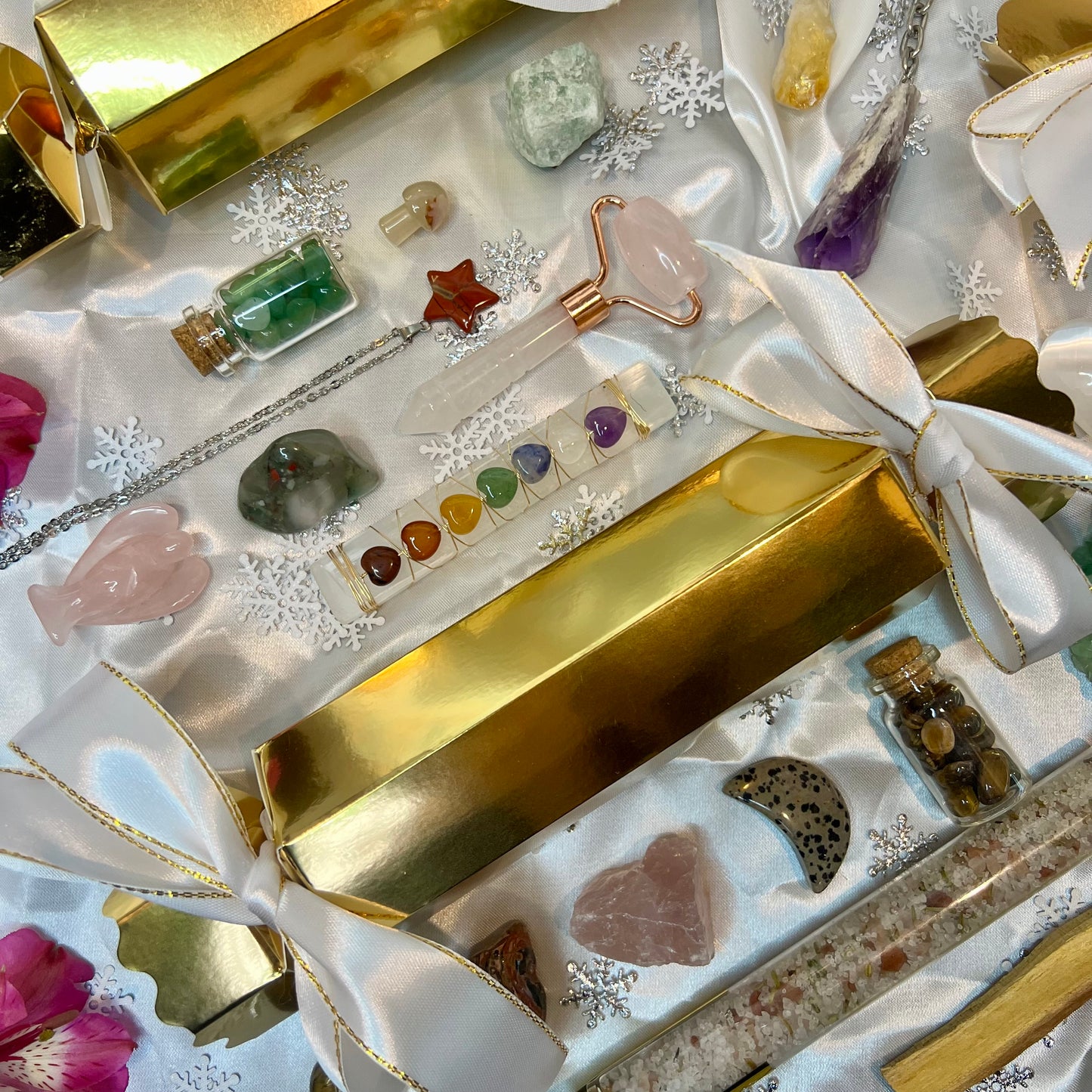 Crystal Gemstone Deluxe Christmas Cracker