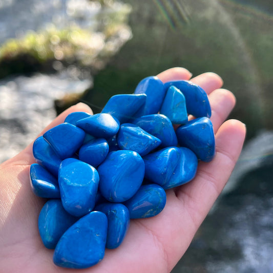 Howlite Blue Crystal Tumblestone