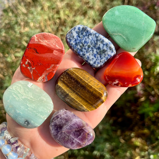 7 Chakra Palm Stone Set