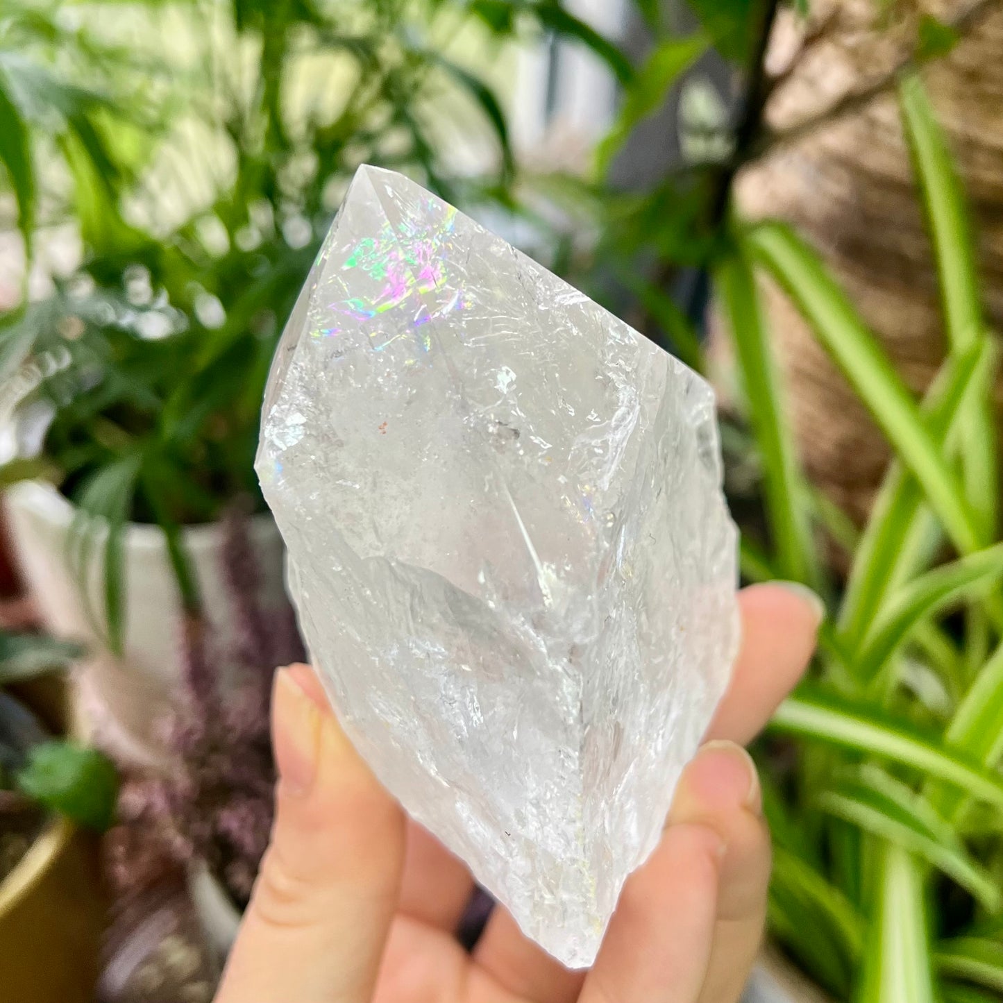 Clear Quartz High Grade Rainbow Point 304g