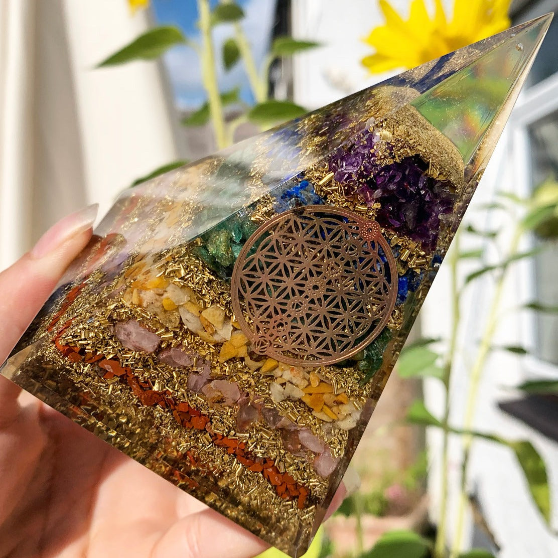 7 Chakra Orgonite Crystal Pyramid