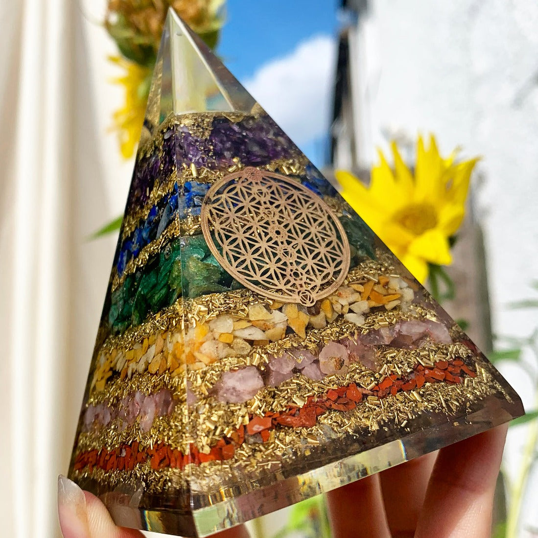 7 Chakra Orgonite Crystal Pyramid